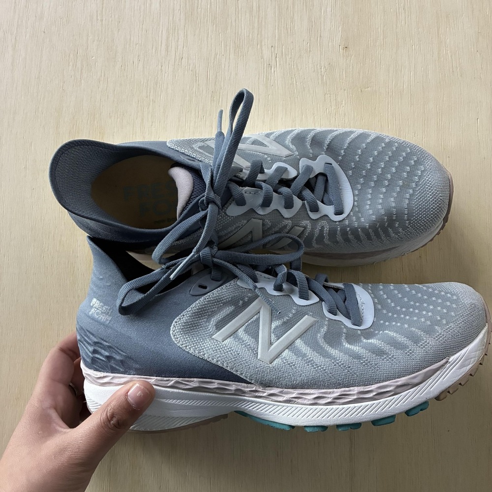 New Balance Fresh Foam Shoes Womens Size 8 Blue Knit Athletic Sneakers
